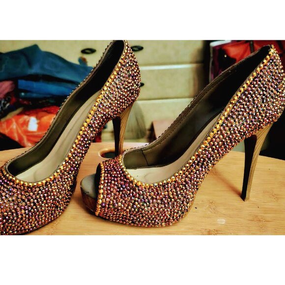 Westies Brand Heels with Peep Toes - Picture 3 of 12